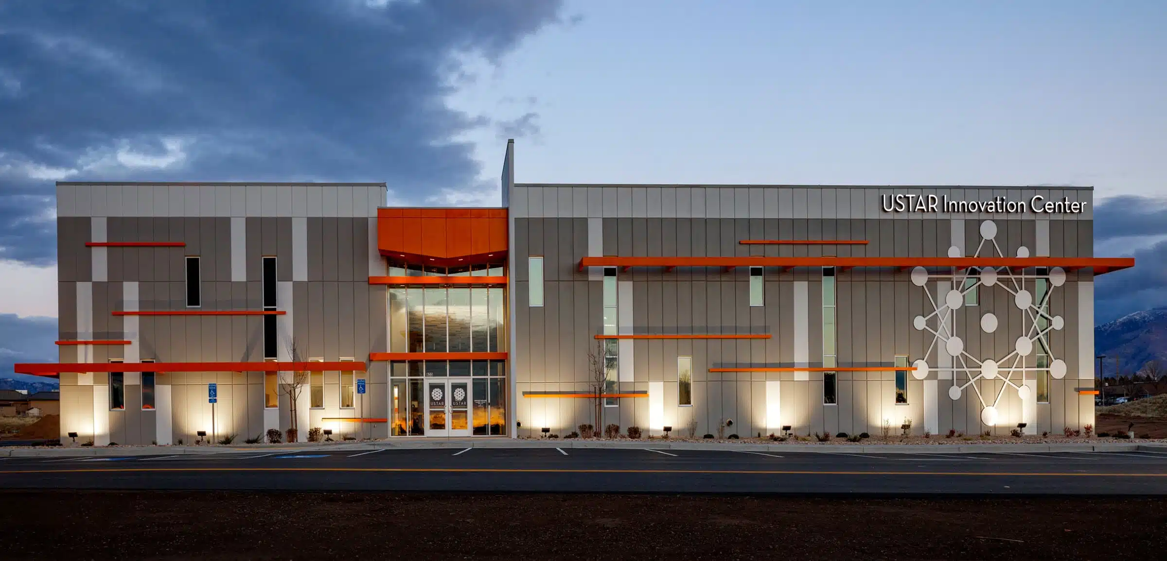 USTAR Innovation Center - R&O Construction