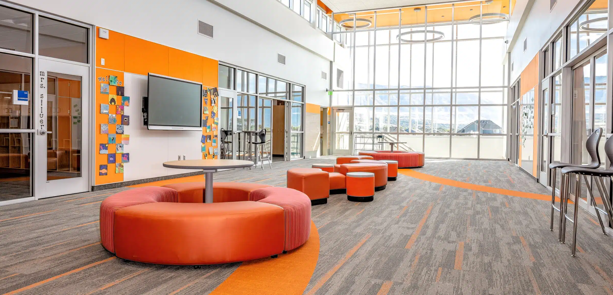Silver Ridge Elementary School - R&O Construction