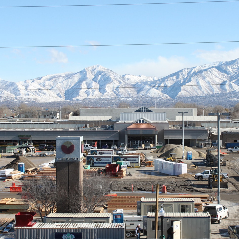 Valley Fair Mall 2010