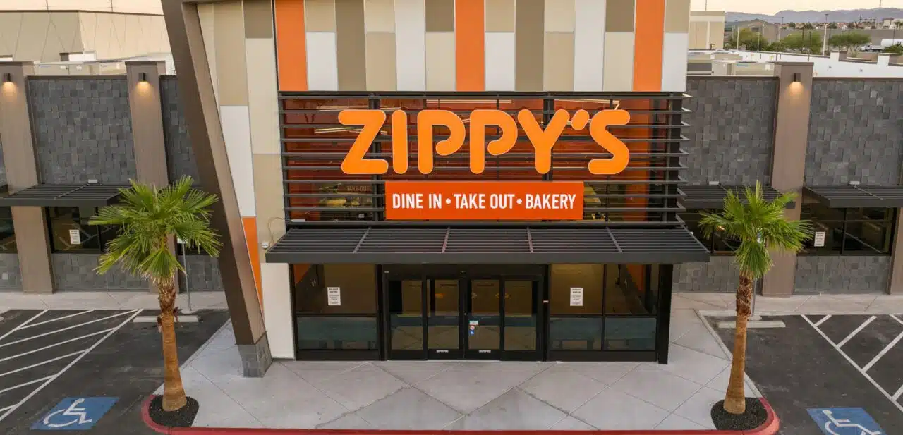 Zippy’s Hawaiian, Entrance