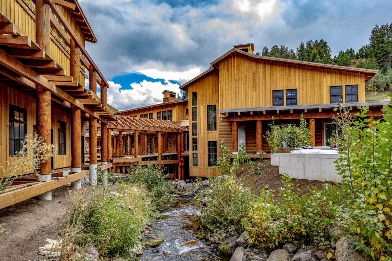 Inn at Sundance Exterior